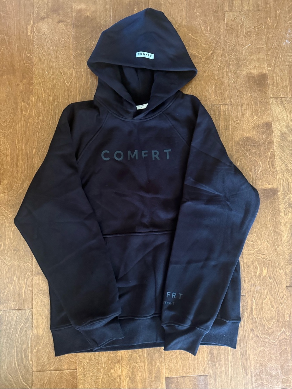 COMFRT Women's Black Hoodie Sweatshirt
